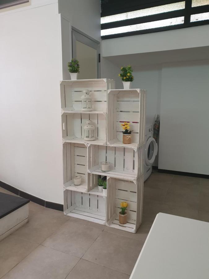 Holiday House Villa อาโวลา ภายนอก รูปภาพ